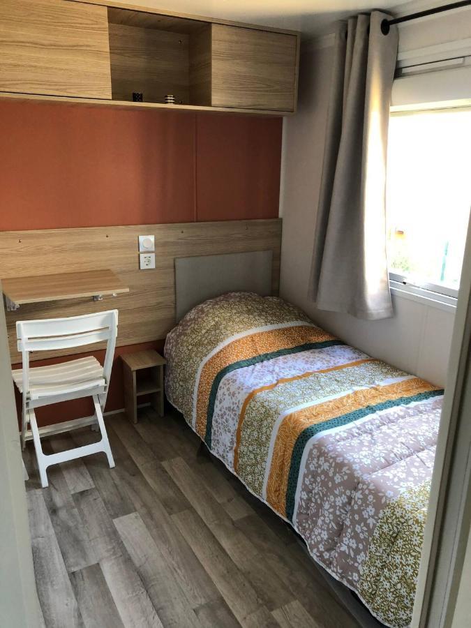 Mobil Home Neuf 6/8 Pers Biville-sur-Mer Buitenkant foto